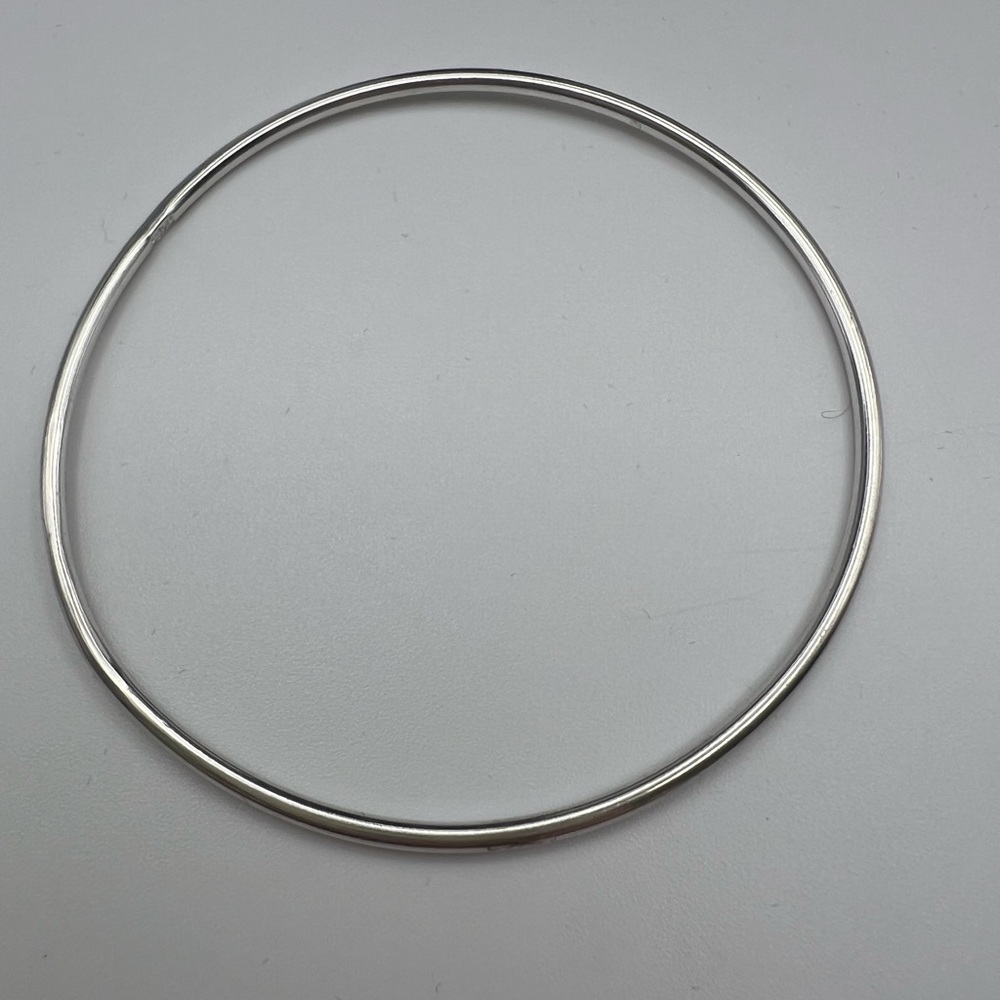 Simple Sterling Silver Rounded Bangle With No Des… - image 4